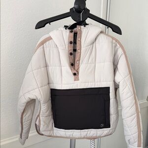 Stylish Cream and Black Puffer Jacket